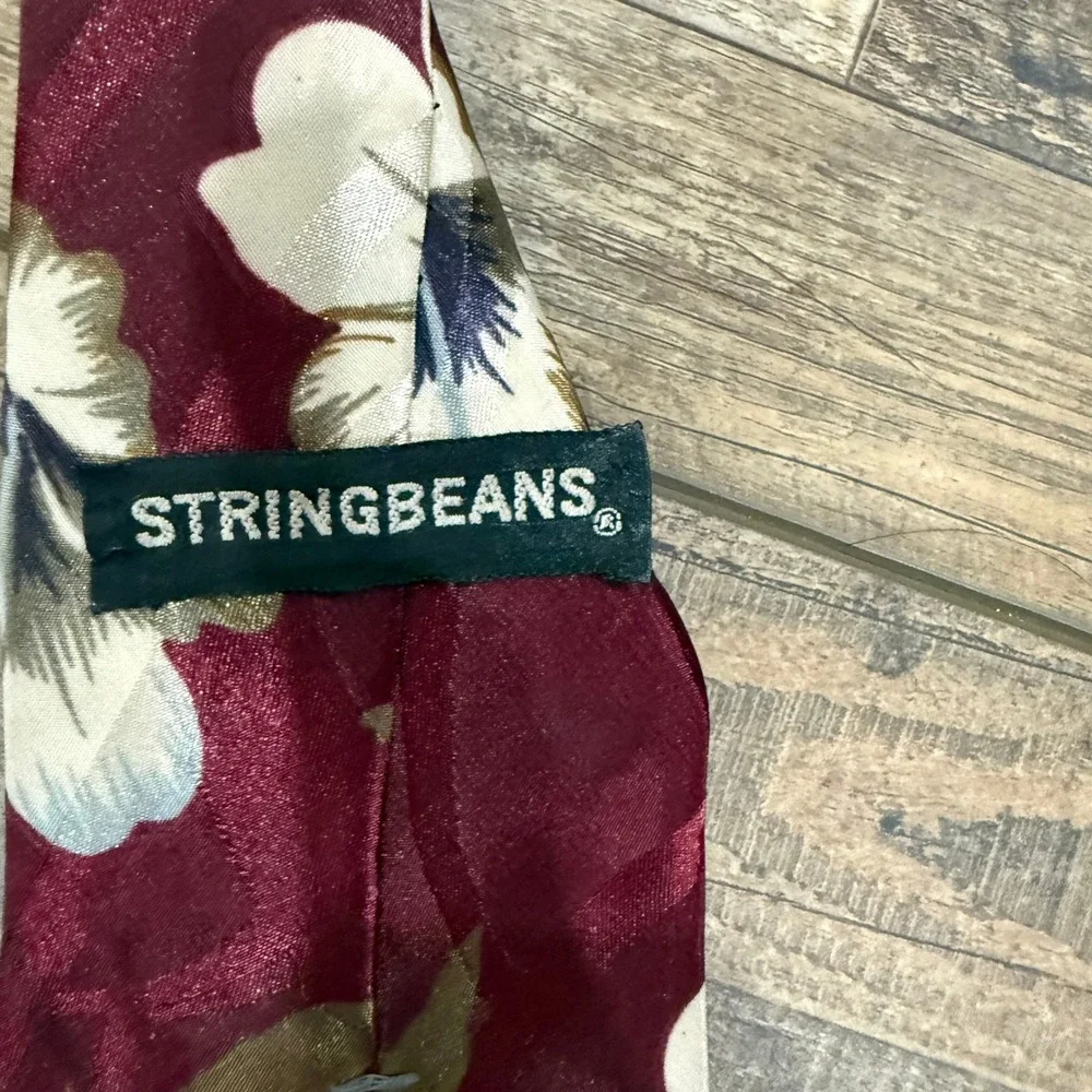 Stringbeans necktie showcases